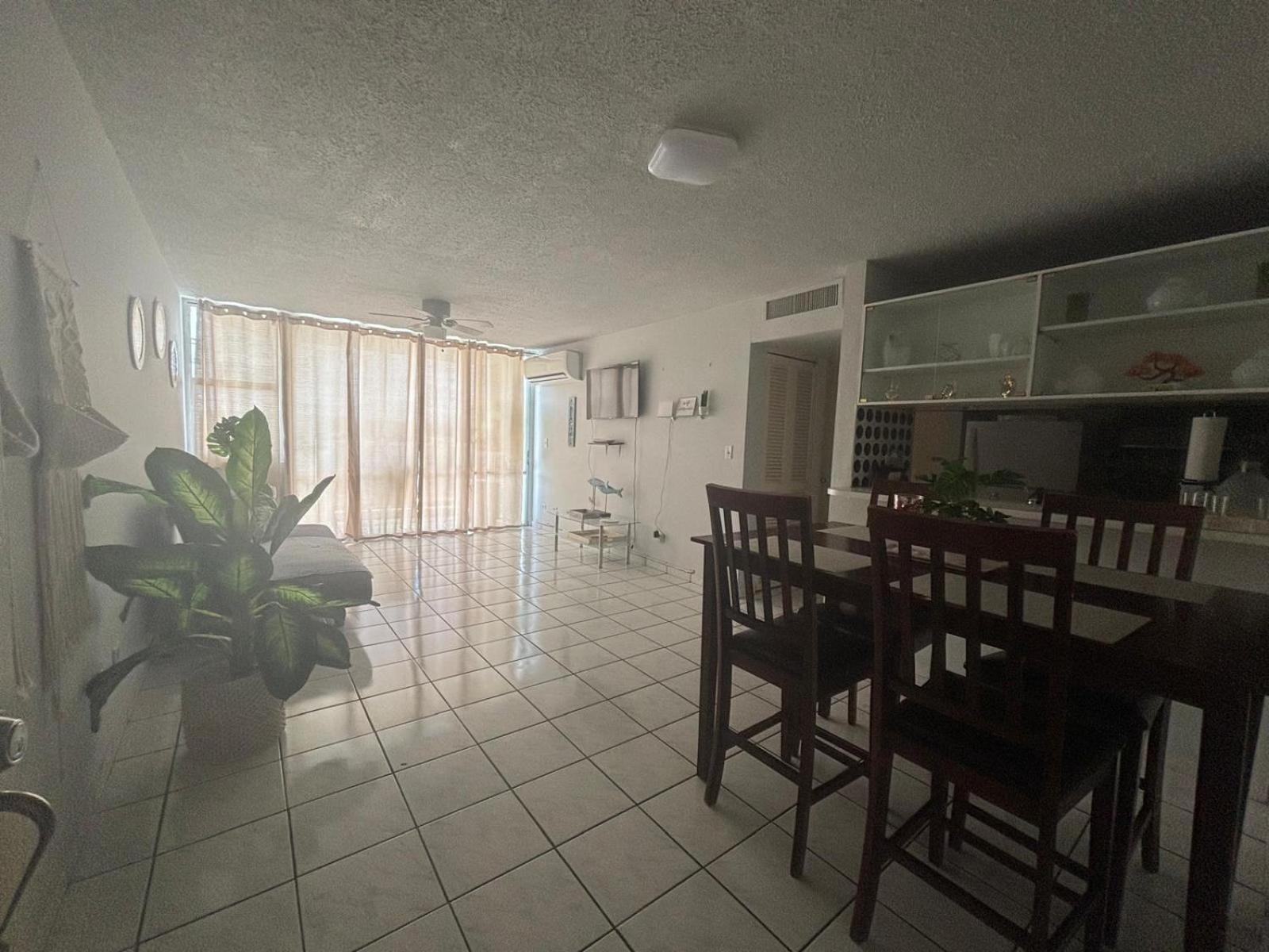 Marbella Apartments San Juan Rom bilde